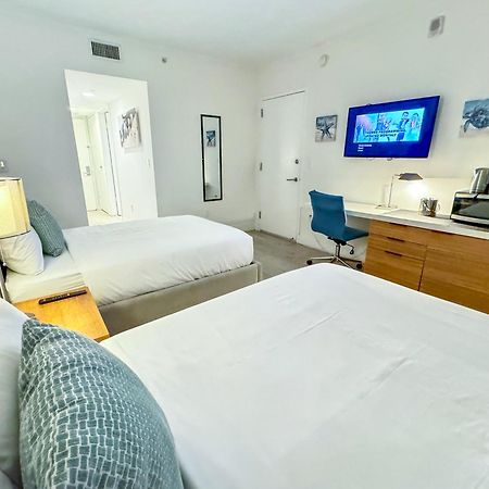 Mvr Apartments At Beachwalk Resort Hallandale Beach Ngoại thất bức ảnh