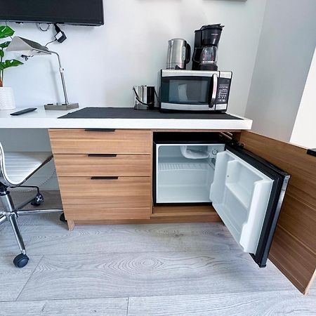 Mvr Apartments At Beachwalk Resort Hallandale Beach Ngoại thất bức ảnh