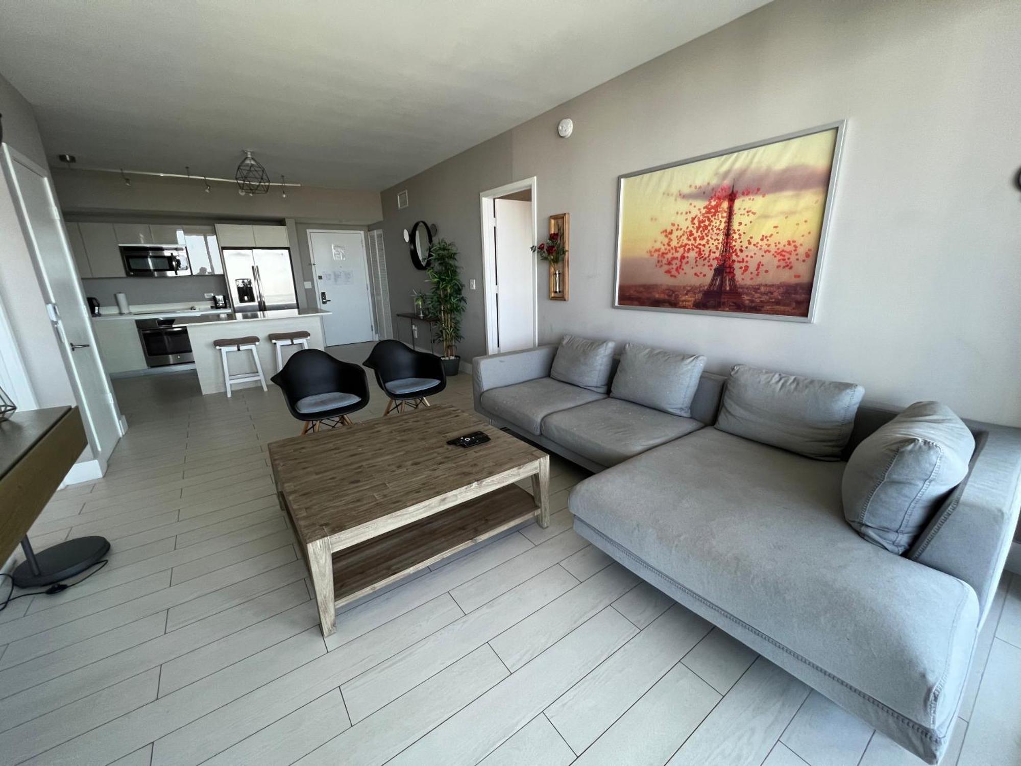 Mvr Apartments At Beachwalk Resort Hallandale Beach Ngoại thất bức ảnh