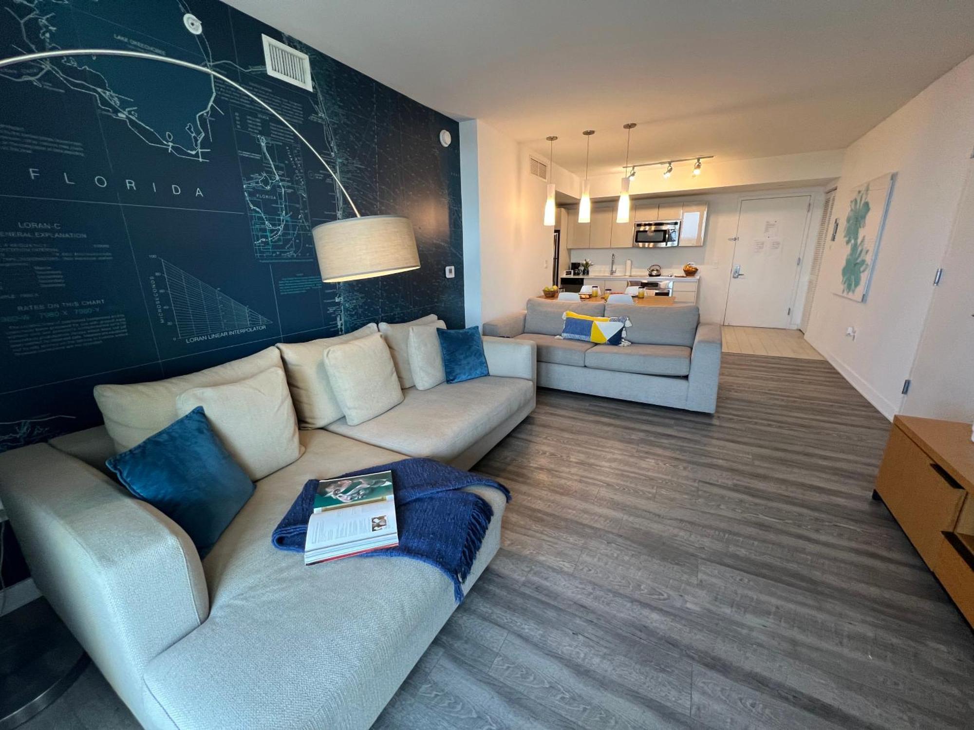 Mvr Apartments At Beachwalk Resort Hallandale Beach Ngoại thất bức ảnh