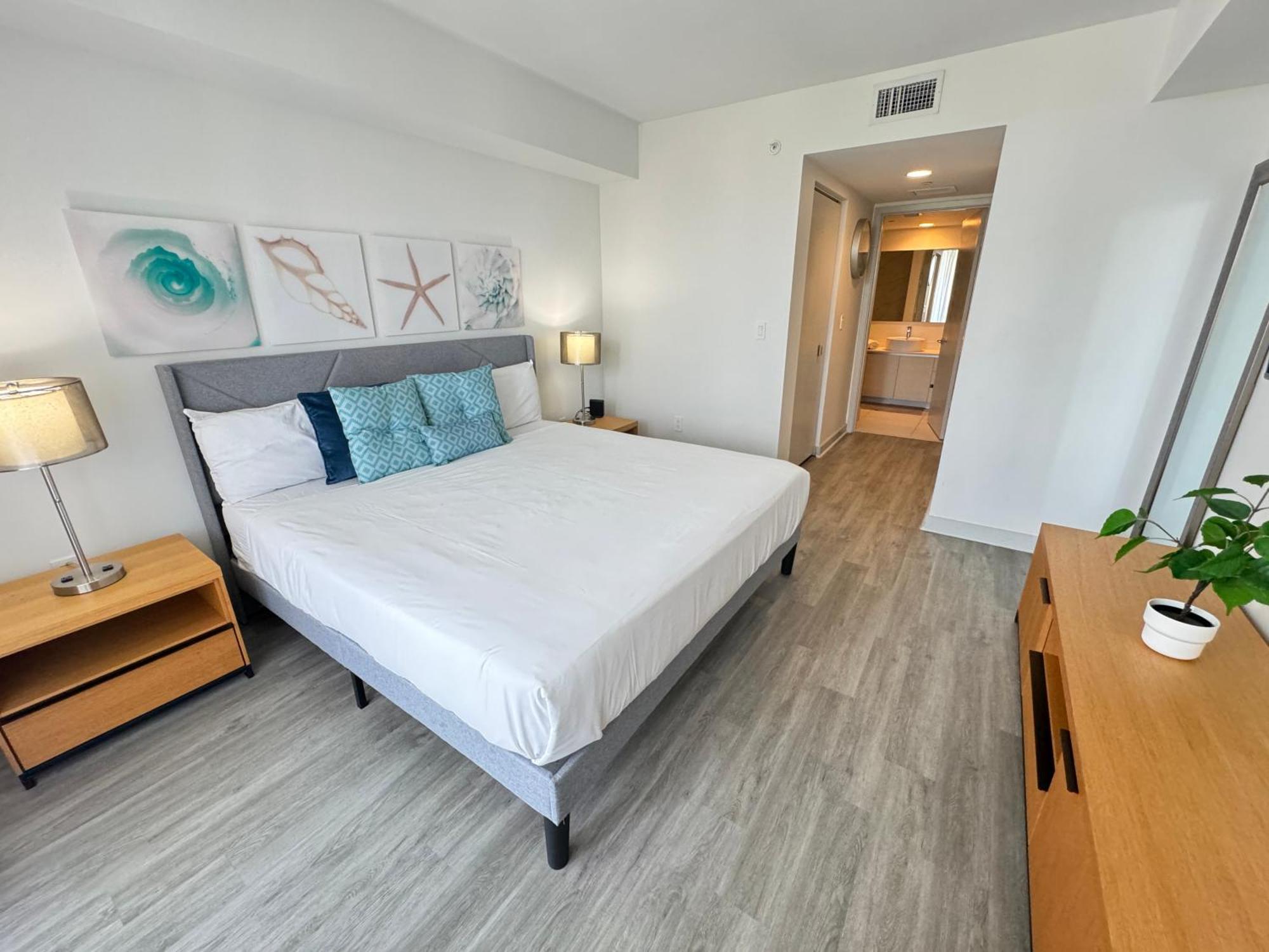 Mvr Apartments At Beachwalk Resort Hallandale Beach Ngoại thất bức ảnh