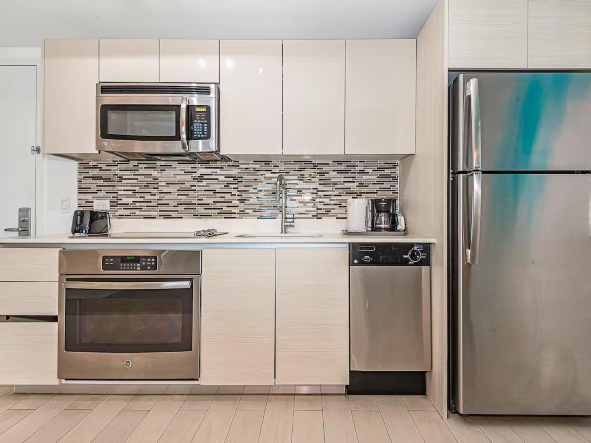 Mvr Apartments At Beachwalk Resort Hallandale Beach Ngoại thất bức ảnh