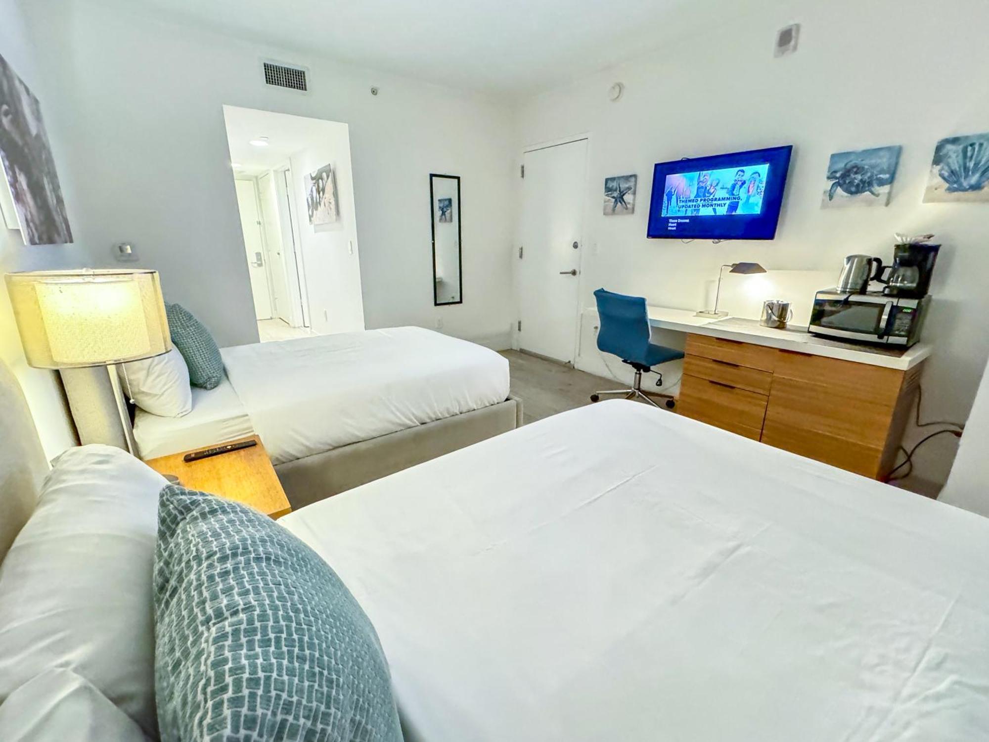 Mvr Apartments At Beachwalk Resort Hallandale Beach Ngoại thất bức ảnh