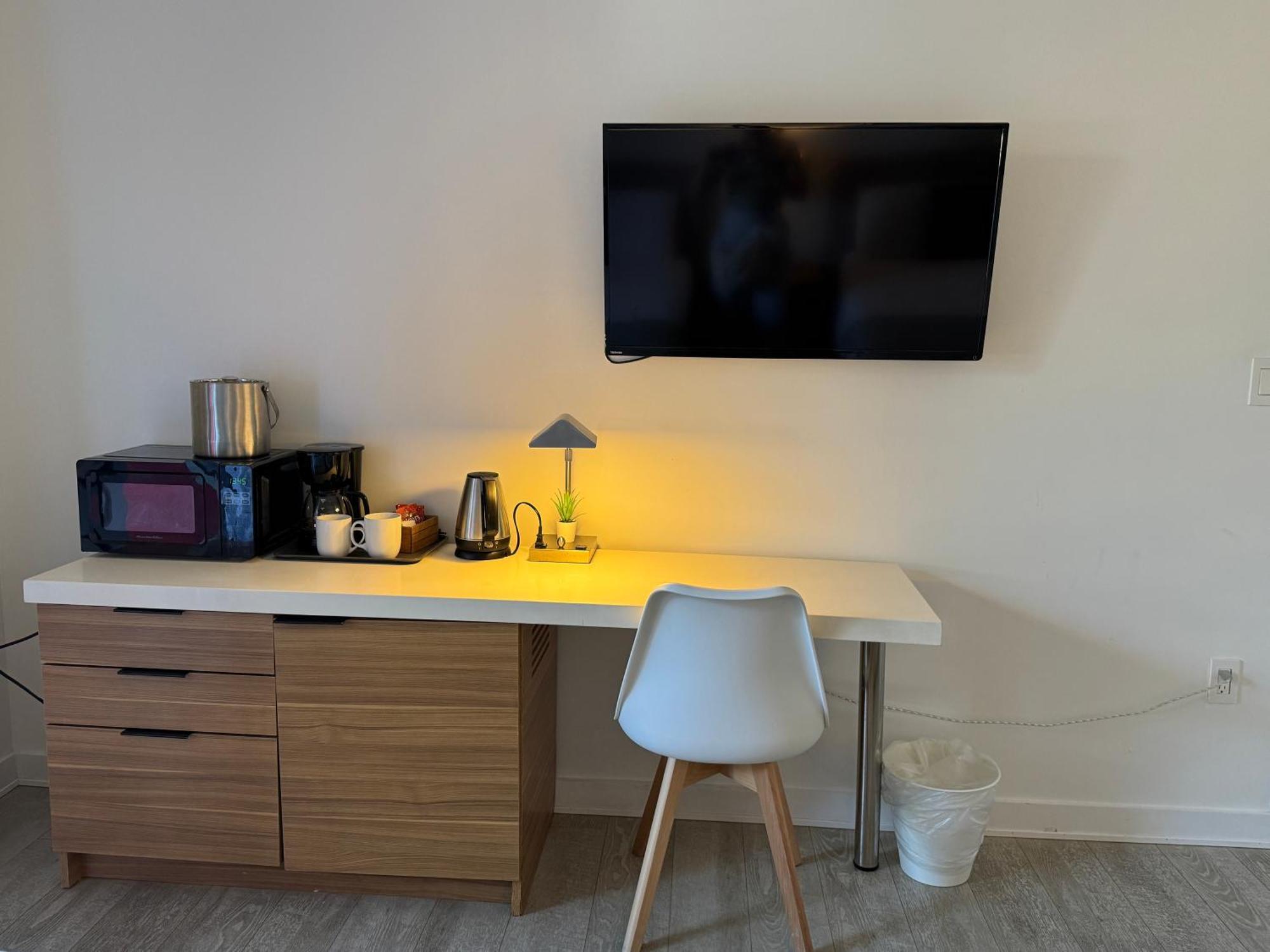 Mvr Apartments At Beachwalk Resort Hallandale Beach Ngoại thất bức ảnh