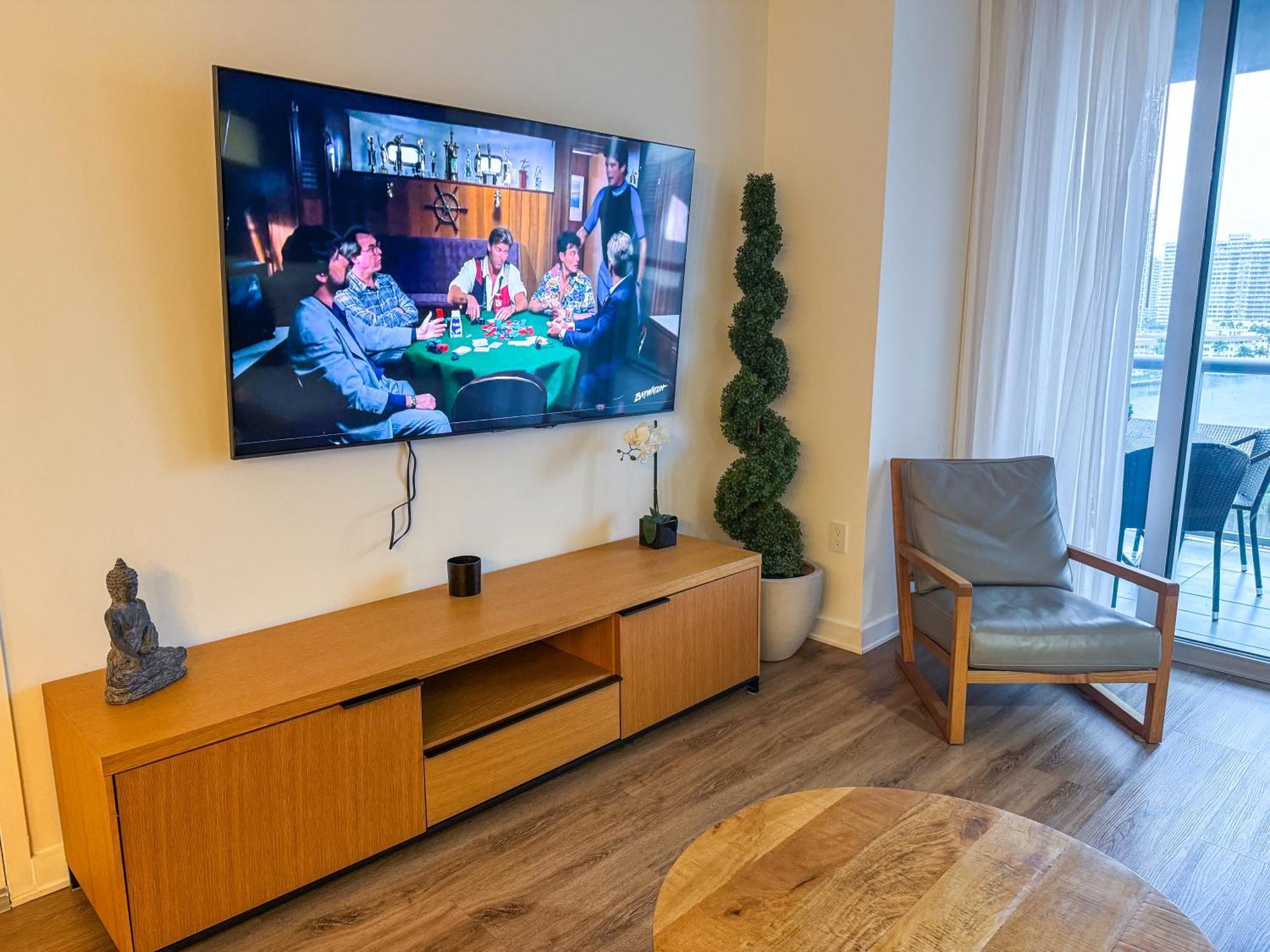 Mvr Apartments At Beachwalk Resort Hallandale Beach Ngoại thất bức ảnh